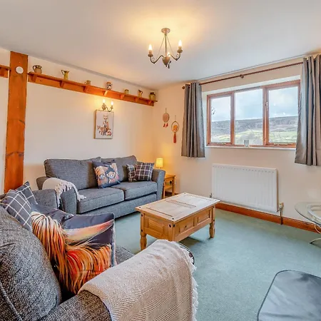 Stable - Uk42936 Holiday home *